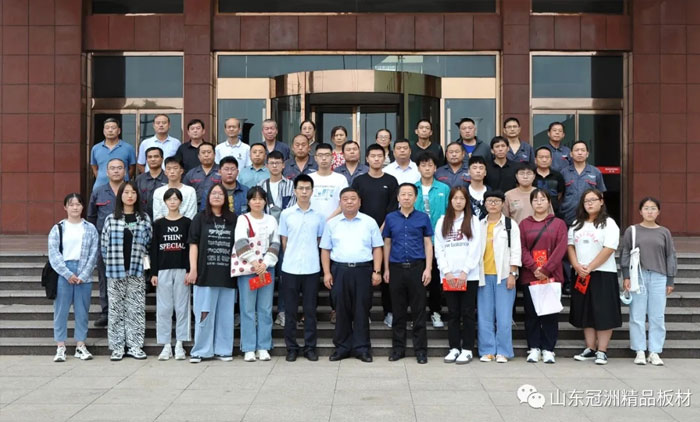 金秋開學季　關懷暖人心　公司開展“學子圓夢，冠洲助力”助學活動